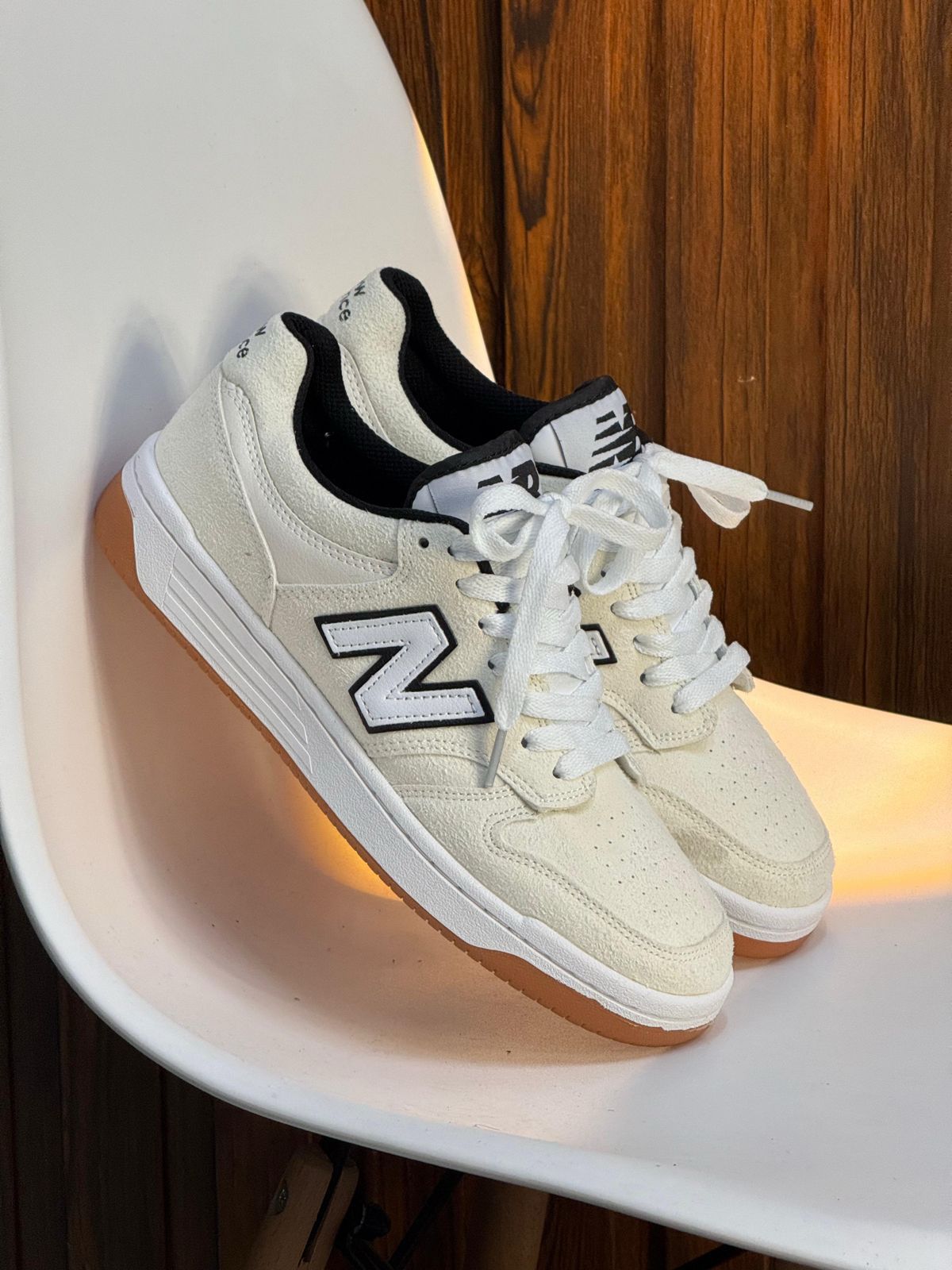NEW BALANCE BEIGE