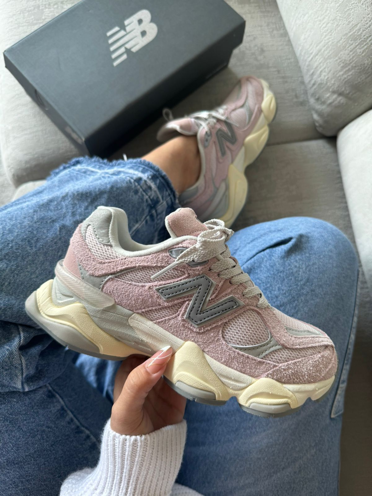 NEW BALANCE 9060 ROSADA