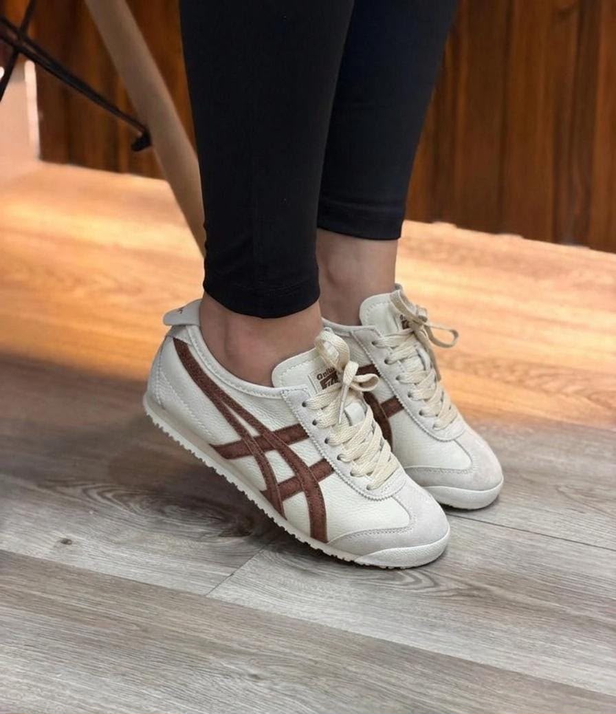 TIGER ONITSUKA CAFE