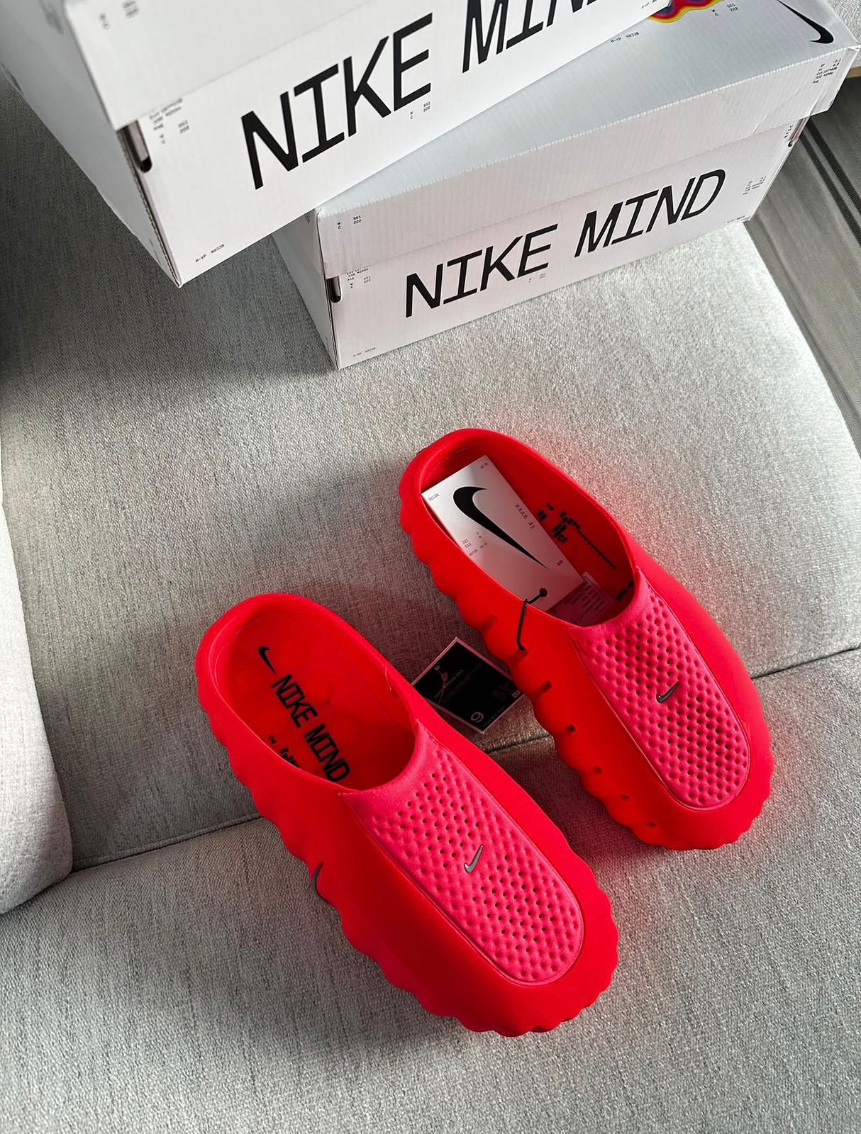 NIKE MIND SLIDE ROJO FAVORITOS